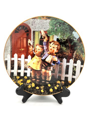 M.J. Hummel Plate "Come Back Soon" First Edition Collection Little Champions No F9499 - TheRealThreads