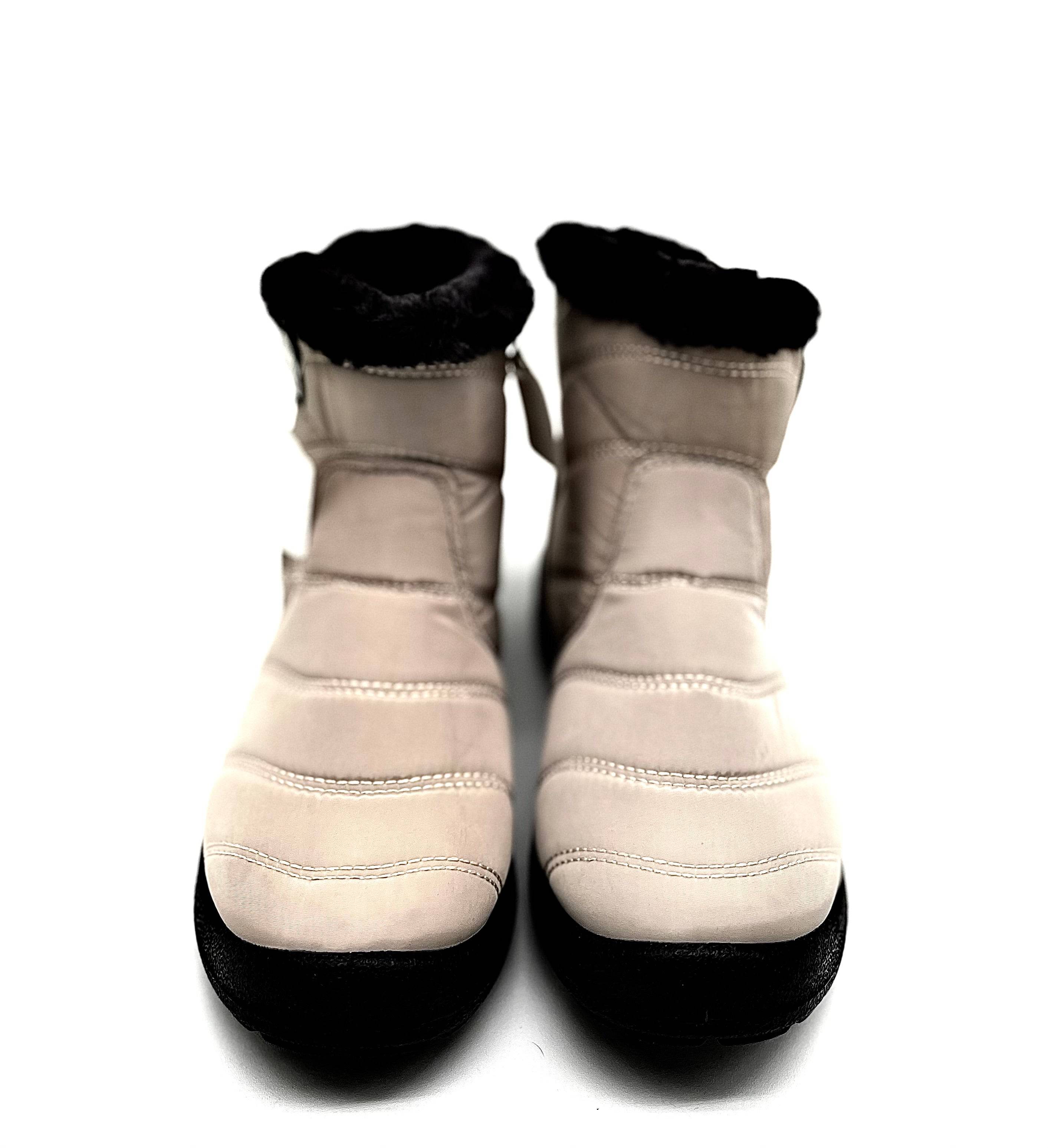 New Womens Snow Boots Size 6 Beige and Brown Winter Boots With Faux Fir Inside - TheRealThreads