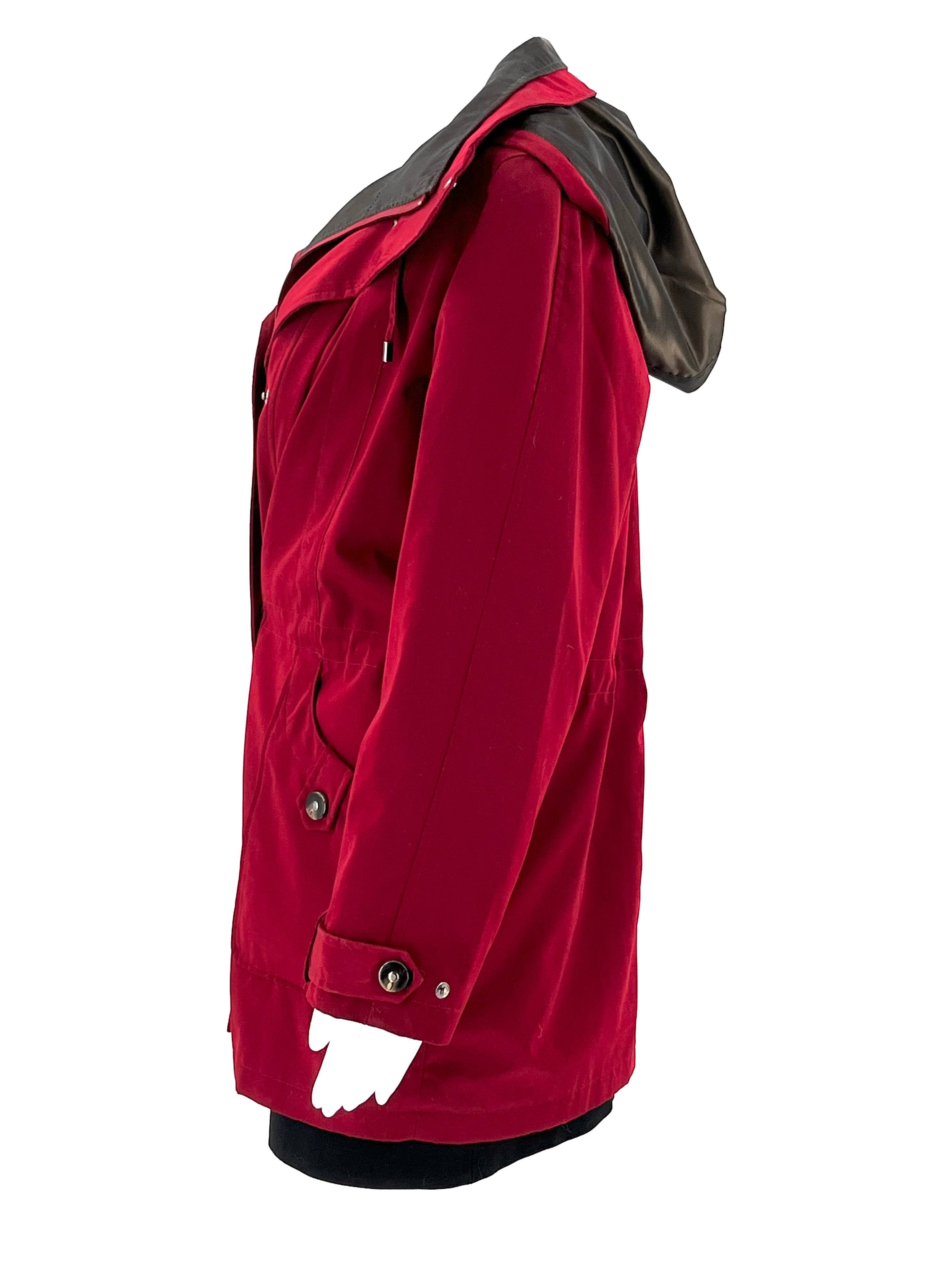 Womens Size Medium All Weather Rain Coat Jacket With Removable Lining - RealThreads